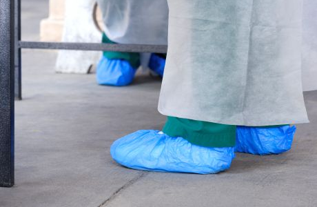 Sản phẩm feet 2 health workers blue protective plastic bag while covid19 proactive examination testing rs 1751632879.jpg — Công Ty TNHH Nam Đan L.A — MST 1101843914