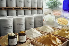 Sản phẩm nguyen lieu san xuat 0 765 — Công Ty Cổ Phần Mỹ Phẩm Hazel Cosmetic — MST 1101860765