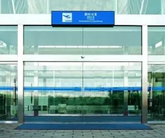 Sản phẩm cua kinh tu dong2 6945 1 6429 — Công Ty TNHH Phúc Hưng Windows — MST 1101864262