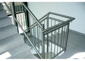 Sản phẩm lan can ban cong cau thang inox 14 700x700 8731 — Công Ty TNHH Phúc Hưng Windows — MST 1101864262