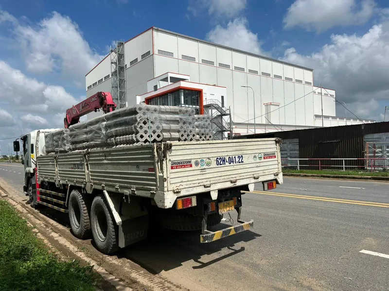 Sản phẩm z4694189559101_84315e1facc35779302c391d78f71dd0_206629054b — Gạch Không Nung Vinaconic - Công Ty TNHH Vinaconic — MST 1101949082