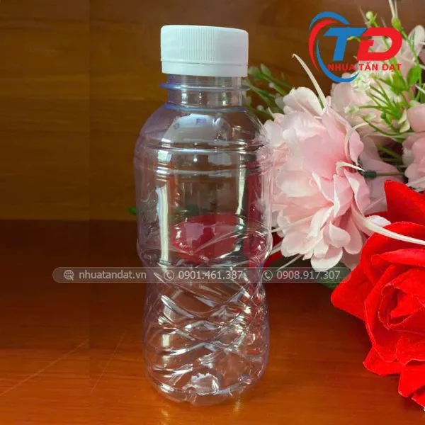 Sản phẩm nhua tan dat chai 250ml xoan 1 600x600 — Bao Bì Nhựa Tấn Đạt - Công Ty TNHH Sản Xuất Bao Bì Nhựa Tấn Đạt — MST 1102060899