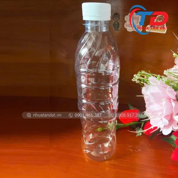 Sản phẩm nhua tan dat chai 500ml tron 1 600x600 — Bao Bì Nhựa Tấn Đạt - Công Ty TNHH Sản Xuất Bao Bì Nhựa Tấn Đạt — MST 1102060899