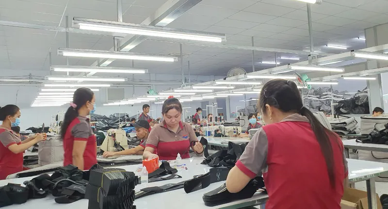 Sản phẩm intro 04 — Balo Túi Xách Glovis - Công Ty TNHH Sản Xuất và Thương Mại Glovis — MST 1201555236