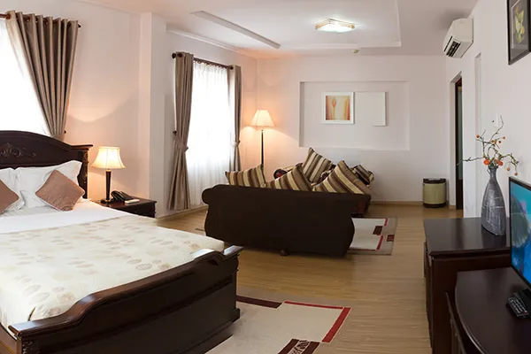 Sản phẩm 7 florsit — Công Ty TNHH Nhà Hàng Khách Sạn Châu Phố — MST 1600779742