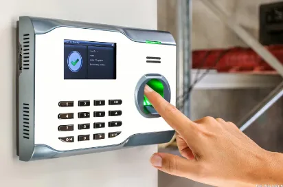 Sản phẩm MAY CHAM CONG9 — Công Ty Trách Nhiệm Hữu Hạn Tin Học Kiên Giang — MST 1702096946