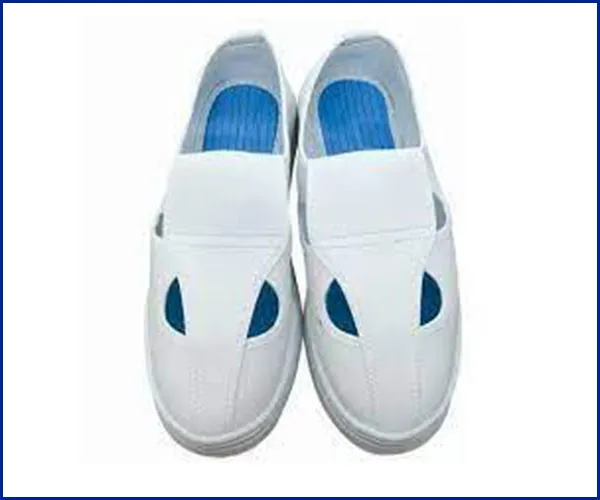 Sản phẩm giay chong tinh dien 4 lo — Bảo Hộ Lao Động ánh Sao - Công Ty TNHH Đầu Tư Sản Xuất Và Thương Mại ánh Sao — MST 1801235453