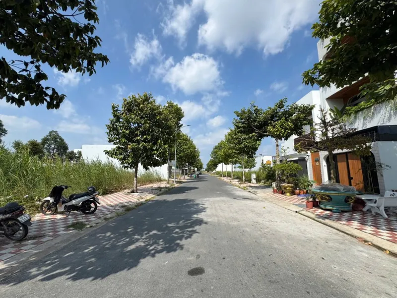 Sản phẩm img_1780819550699_o_1jqghrof51t31mo710ap1nv7jq8 — Công Ty TNHH MTV Bất Động Sản Nam Kỳ Land — MST 1801523620