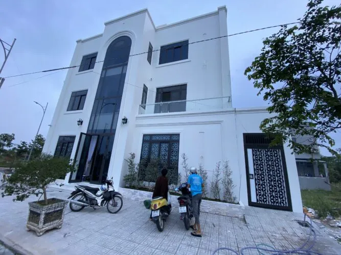 Sản phẩm z4399387128700_f892d60ac2e0fb63b7be54268b306a67 — Công Ty TNHH Vệ Sinh Công Nghiệp Phúc Hưng — MST 1801729981