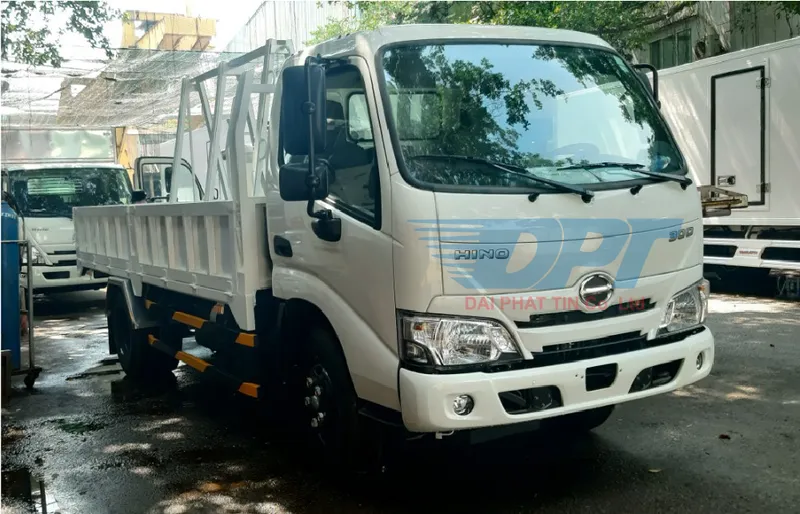 Sản phẩm xe tai hino xzu650 thung lung 06 — Công Ty TNHH Đại Phát Tín — MST 2000761784