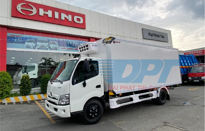 Sản phẩm xe tai hino xzu730 thung dong lanh 10 — Công Ty TNHH Đại Phát Tín — MST 2000761784