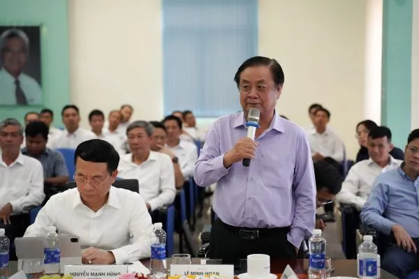 Sản phẩm Doan Quoc hoi va Bo KHCN lam viec tai Mylan RYNAN 6 600x400 — Bao Bì Mỹ Lan - Công Ty Cổ Phần Mỹ Lan — MST 2100601350