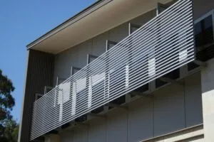 Sản phẩm Lam chan nang 132S–Sun Louver09 300x200 — Austrong - Công Ty TNHH Austrong Việt Nam — MST 2300577137
