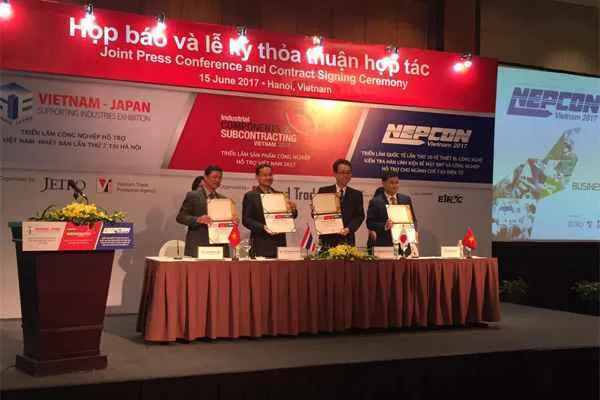 Sản phẩm hop bao — Công Ty CP Innotek — MST 2300648123