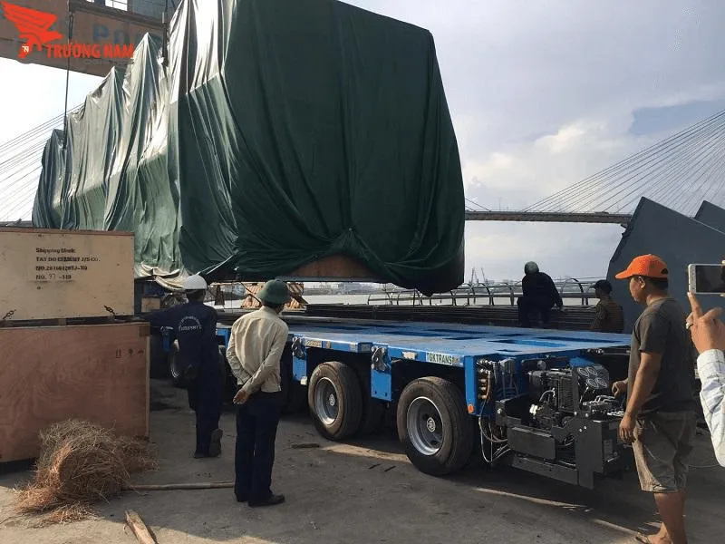 Sản phẩm van chuyen hang cong nghiep — Công Ty TNHH Một Thành Viên Đồng Thế — MST 2300755478