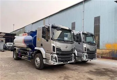 Sản phẩm Thumb_YJI_xe tec bon cho xang dau chenglong 115 khoi 115m3 — Công Ty Cổ Phần XNK Phụ Tùng Ô Tô Tải Và Xe Chuyên Dụng Việt Trung — MST 2300858554