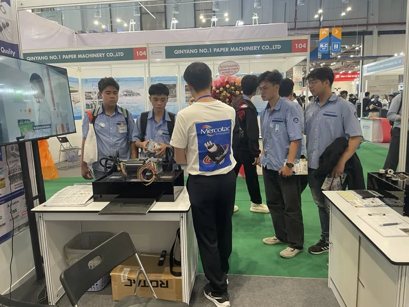 Sản phẩm z5449109685915_ea64824d3b8ced3793a47beef8597575 1 — Công Ty TNHH ROTAC VINA — MST 2300887019