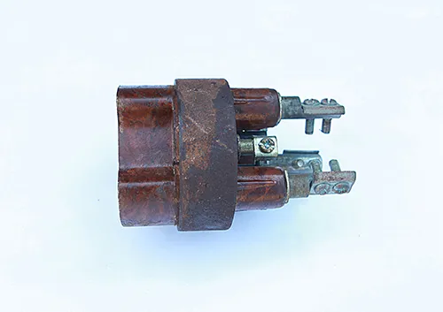 Sản phẩm bo phich cam 3 chan (3) — Cơ Khí Nam An - Công Ty TNHH Cơ Khí Và Thương Mại Nam An — MST 2300975152