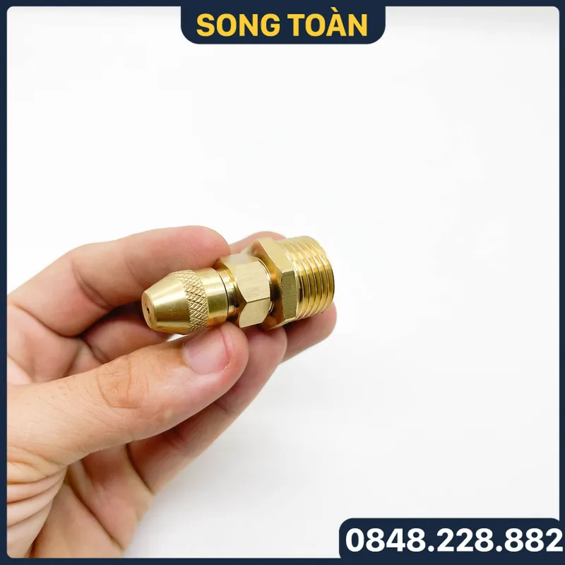 Sản phẩm bec phun suong cong nghiep ren trong 13 ren ngoai 21 khu khuan chuong trai lam mat mai ton dong thau scaled — Công Ty Cổ Phần Đầu Tư Sản Xuất Và Thương Mại (STG) Song Toàn — MST 2301096274