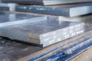 Sản phẩm thep khuon duc nhua 300x200 — Công Ty TNHH Thép Khuôn Mẫu Tiên Phong — MST 2301101220