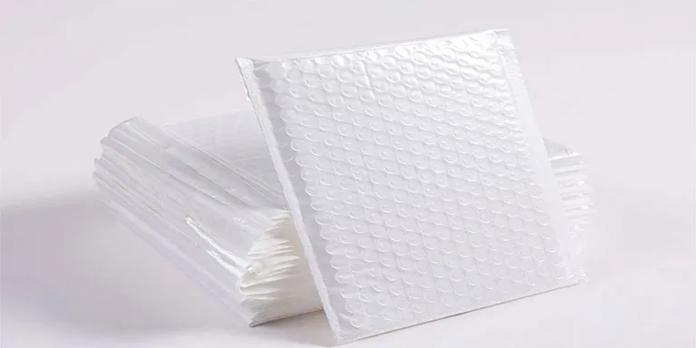 Sản phẩm tui niem phong chong soc dizota 011 — Bao bì Xốp Hơi Dizota - Công Ty Cổ Phần Bao Bì Dizota Việt Nam (Dizota
Packaging) — MST 2301129201