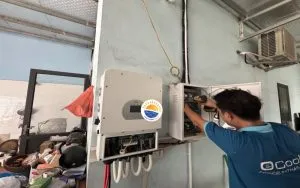 Sản phẩm lap dien mat troi luu tru 32kwh tai vong nguyet 300x188 — Điện Năng Lượng Mặt Trời Hùng Phong - Công Ty TNHH Kỹ Thuật Hùng Phong — MST 2301152419