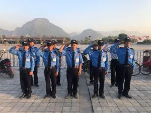 Sản phẩm z6833362474533_295057d848f0a89a641ab8108a47f575 300x225 — Bảo Vệ DKT Việt Nam - Công Ty TNHH Dịch Vụ Bảo Vệ Chuyên Nghiệp DKT Việt Nam — MST 2301193937