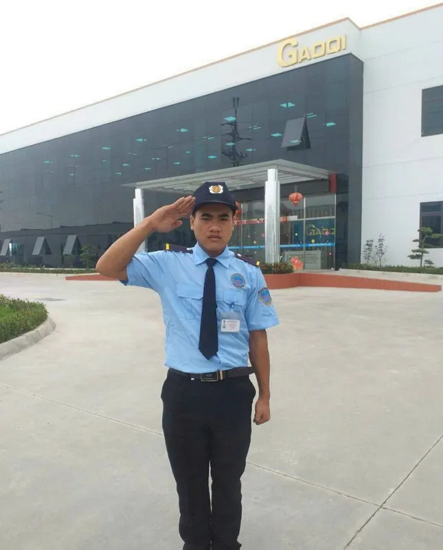 Sản phẩm z6833362489898_1865a8294e08a9e7dad676b0e17826f3 825x1024 — Bảo Vệ DKT Việt Nam - Công Ty TNHH Dịch Vụ Bảo Vệ Chuyên Nghiệp DKT Việt Nam — MST 2301193937