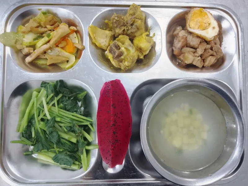 Sản phẩm z4223435035268_8aa96ed294325d06f9f370d8110dd4c0 — Suất Ăn Công Nghiệp Thành Tuấn - Công Ty TNHH Thương Mại & Dịch Vụ Công Nghiệp
Thành Tuấn — MST 2301202500