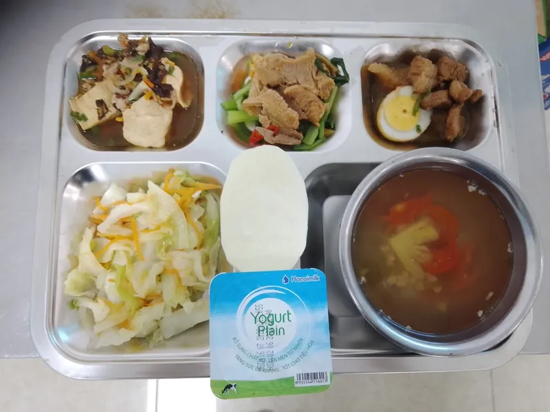 Sản phẩm z4224034758797_b9de365d6d40675c1a101f7be67cdb91 — Suất Ăn Công Nghiệp Thành Tuấn - Công Ty TNHH Thương Mại & Dịch Vụ Công Nghiệp
Thành Tuấn — MST 2301202500