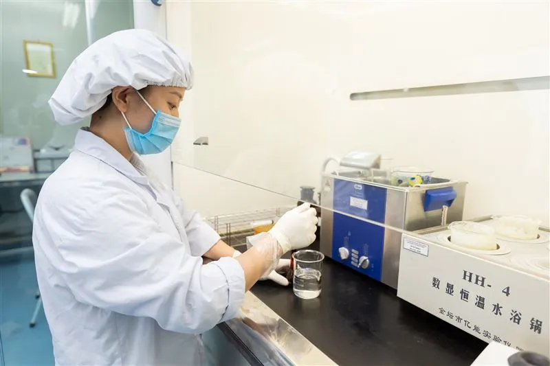 Sản phẩm 637747309038059354 bac si — Gia Công Sữa Thanh Hằng - Công Ty TNHH Thảo Dược Thanh Hằng — MST 2400397762