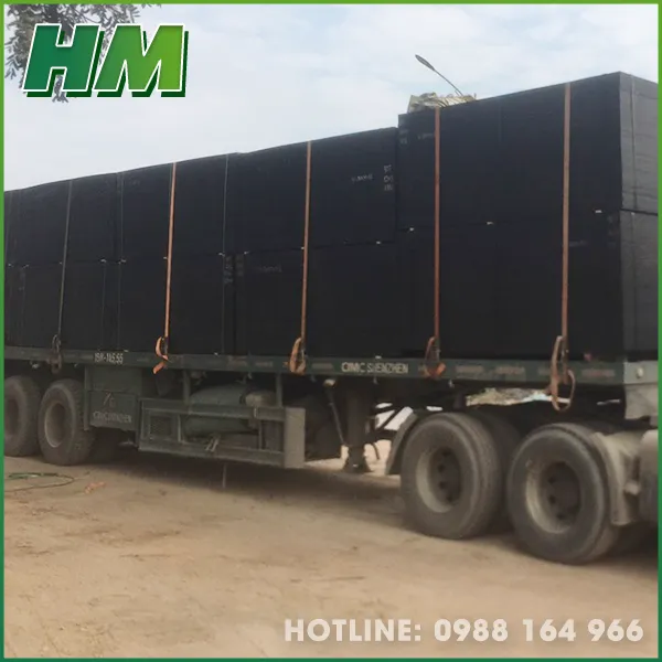 Sản phẩm copha den — Ván ép Hùng Mạnh - Công Ty TNHH Chế Biến Lâm Sản Hùng Mạnh — MST 2400622432