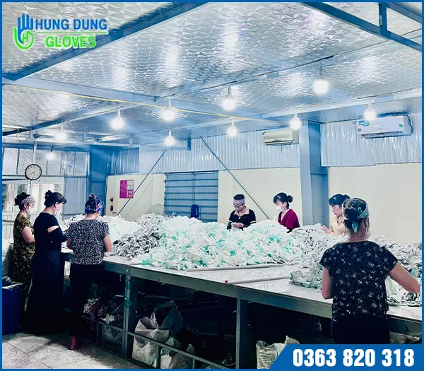 Sản phẩm Nha xuong 2 — Găng Tay Hưng Dũng - Công Ty TNHH Sản Xuất Găng Tay Hưng Dũng — MST 2400799528
