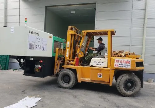 Sản phẩm z4124089931101_5765c0b196d618fb008effc3d80c90a0 — Xe Nâng S&C - Công Ty TNHH Thương Mại Và Vận Tải S&C — MST 2400924200