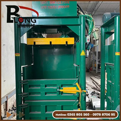 Sản phẩm may ep kien(1) — Máy Móc Ngành Nhựa Bảo Long - Công Ty TNHH Thiết Bị Bảo Vệ Môi Trường Bảo Long — MST 2400966708
