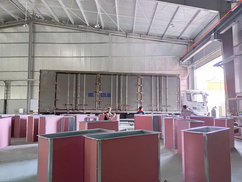 Sản phẩm z6076978721610_0c7756cd12898a73ab930508217c830c 1 — ống Gió Thiên Trung - Công Ty TNHH Sản Xuất Và Thương Mại Thiên Trung — MST 2400989021