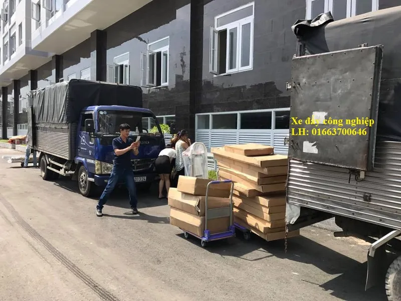 Sản phẩm xe y h ng c ng nghi p — Kim Khí Lợi Nguyên - Công Ty TNHH Kim Khí Lợi Nguyên — MST 2500580458