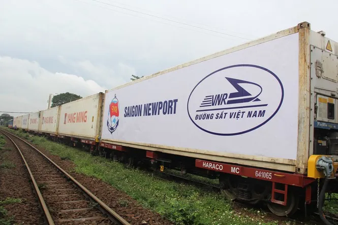 Sản phẩm duong_sat — Công Ty TNHH Xuất Nhập Khẩu Và Thương Mại Trường Giang Vĩnh Phúc — MST 2500587781