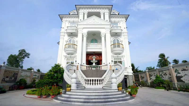 Sản phẩm cmt 3 — Công Ty Cổ Phần Lumi Vĩnh Phúc — MST 2500663979