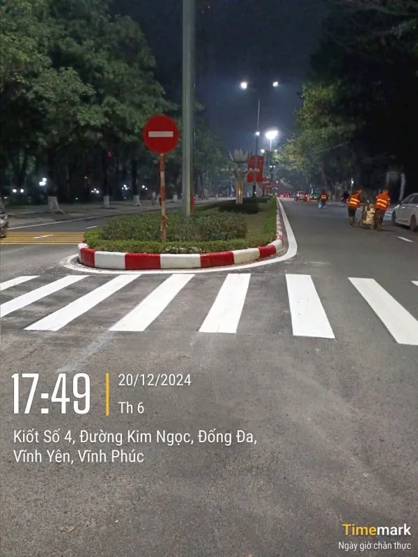 Sản phẩm z6375738090274_da526f35bd4712cad0f85a43051277bc 600x800 — Công Ty Cổ Phần Sơn Và Thiết Bị An Toàn Giao Thông Việt Nam — MST 2500701007