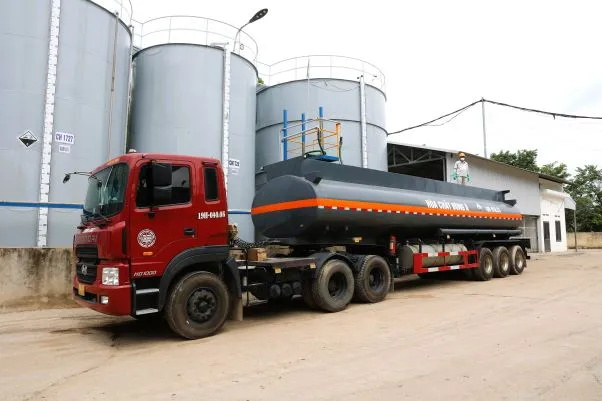 Sản phẩm 1. ảnh xe vận chuyển.JPG — Hóa Chất Đông á - Công Ty CP Đông á — MST 2600283240