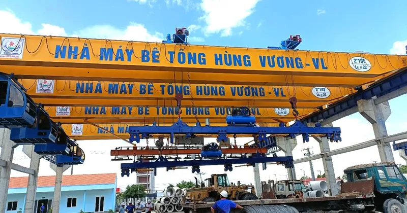 Sản phẩm hung vuong VL 2023 da edit — Công Ty Cổ Phần Tập Đoàn Công Nghiệp Quang Trung — MST 2700118201