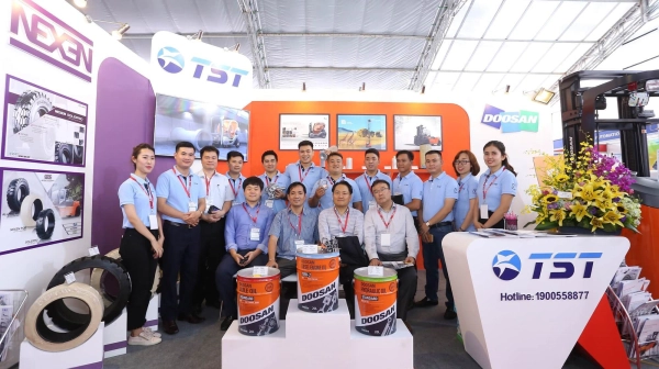 Sản phẩm vietmat 2018 large.jpeg — Công Ty Cổ Phần Kỹ Thuật Dịch Vụ Thành Công — MST 2700638514