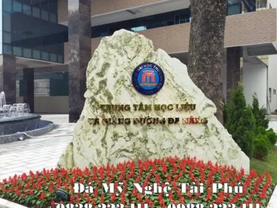 Sản phẩm Dat Bia da tu nhien cho DH Thuong Mai 400x300 — Đồ Đá Mỹ Nghệ Tài Phú - Công Ty CP Sản Xuất Và Đầu Tư Tài Phú — MST 2700719925