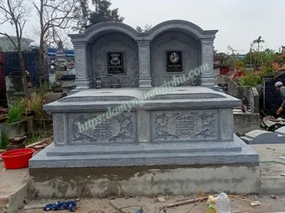 Sản phẩm Mặt trước mộ đá đôi mái vòm kích thước lớn 400x300 — Đồ Đá Mỹ Nghệ Tài Phú - Công Ty CP Sản Xuất Và Đầu Tư Tài Phú — MST 2700719925