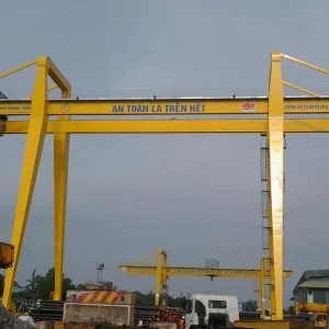 Sản phẩm thumbnail_1_cong truc dam doi 100 tan — Công Ty Cổ phần Công nghiệp Xây Dựng Quang Trung — MST 2700720166