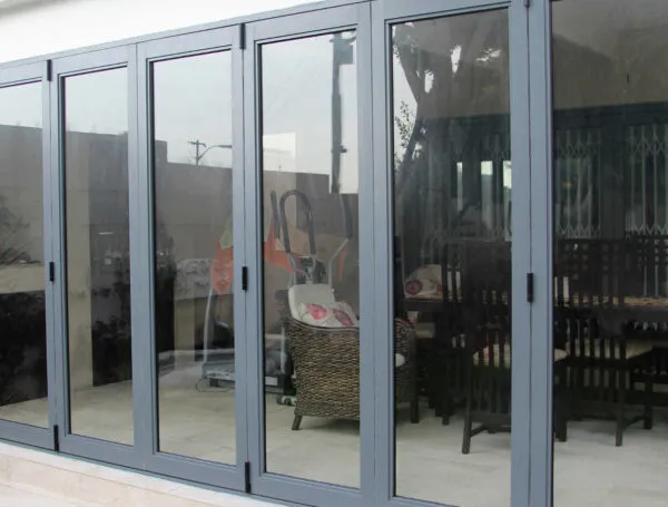 Sản phẩm cua kinh khung nhom viet phap co bao nhieu loai 1 600x455 — Công Ty Cổ Phần Nhôm Việt Pháp SHAL — MST 2700793076