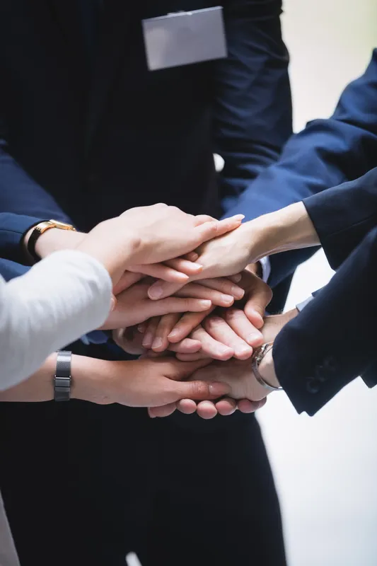Sản phẩm hands stack business people 1 — Công Ty TNHH Phát Triển Dịch Vụ Kiều Anh — MST 2700822312