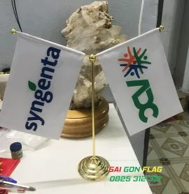 Sản phẩm co de ban 2 la de vang 2 270x278 — Công Ty TNHH Đầu Tư Và Phát Triển Sài Gòn Flag — MST 2700905375