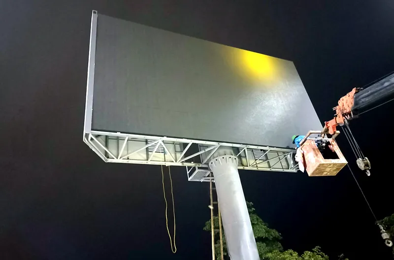 Sản phẩm hatuba thi cong man hinh led thieu hoa 3 — Quảng Cáo Hatuba - Công Ty TNHH Hatuba — MST 2800551874